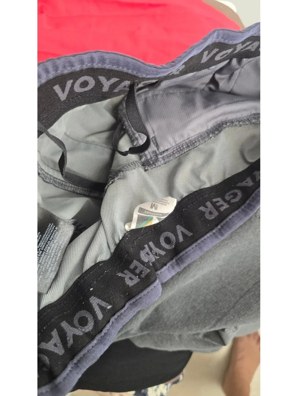 Voyager Men's Shorts Size M Gray Stretch Performance